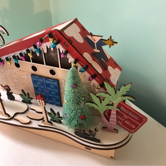 NEW NWT World Market Midcentury House LED Light Up Christmas Oasis Cat Lounge - Picture 5 of 10